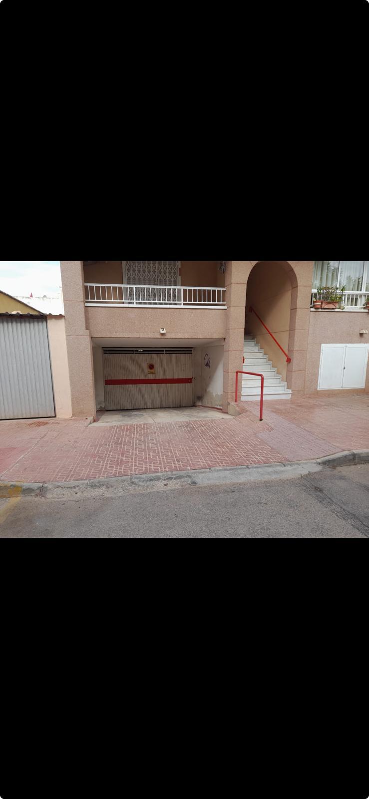 Garage-7E-front